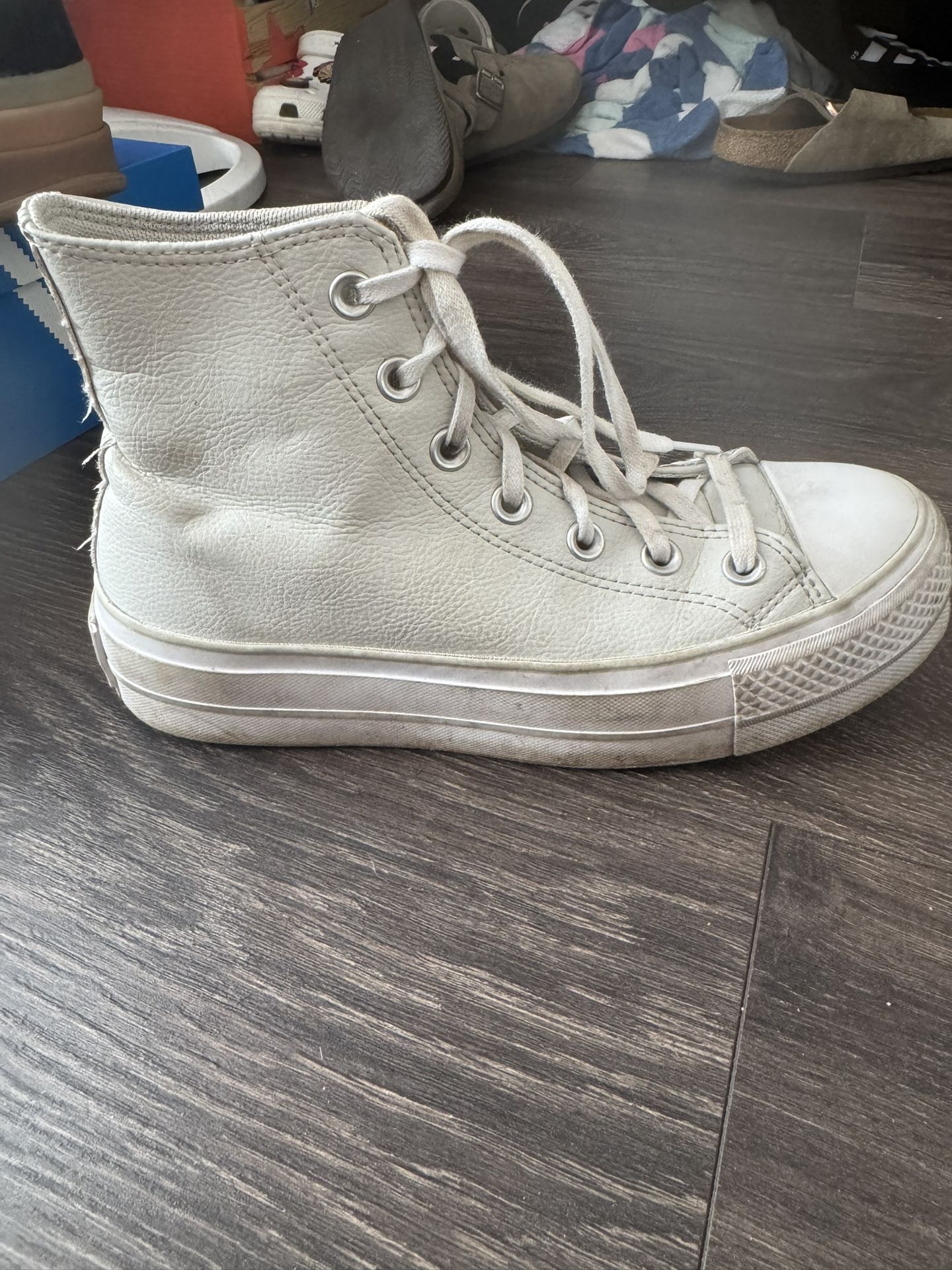 all leather tan converse size 7