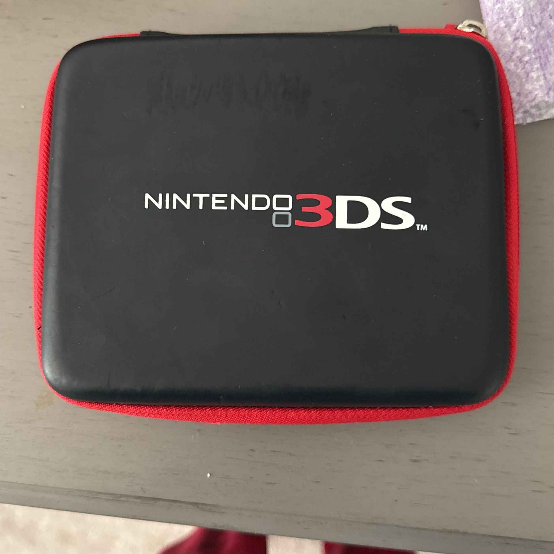 Nintendo 3DS Case