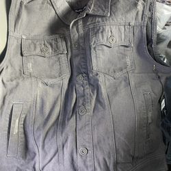 Jean Vest