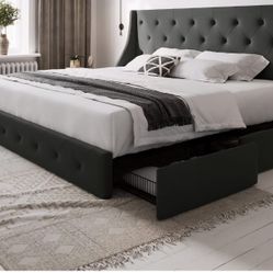 Queen Size platform bed frame with 4 drawers $125