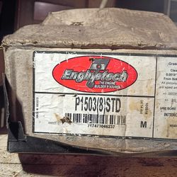 Enginetech Piston Set
