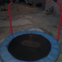 Kids trampoline