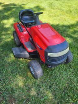 Poulan riding mower 42"