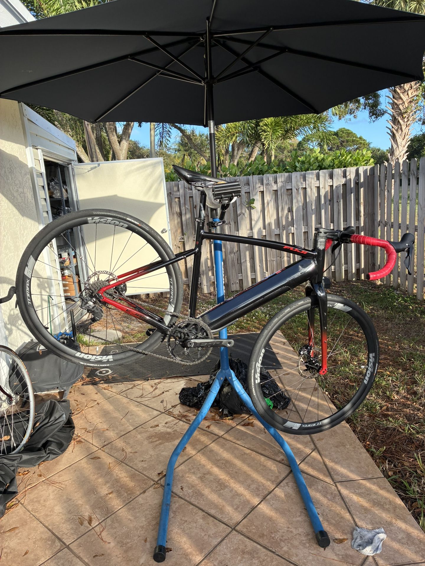 FUJI E JARI 53cm Red and BlackShimano