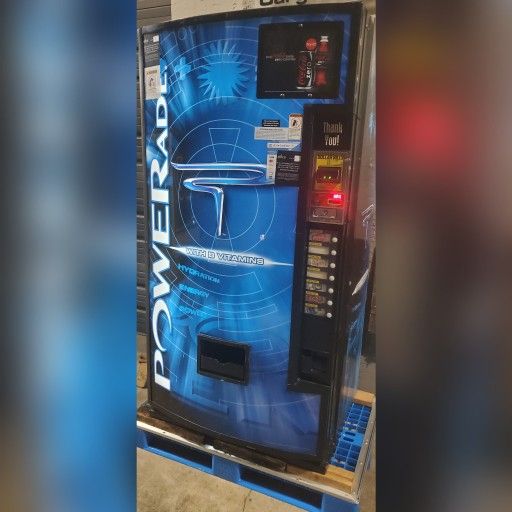 Dixie Narco 501cc Drinks Vending Machine ONLY