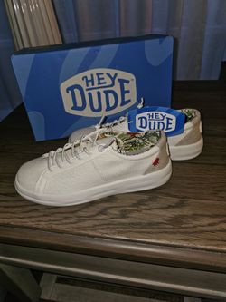 HEY DUDE SHOES