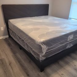 Queen Bed With Mattress And Box Spring 🚨🚛 Ready For Delivery 