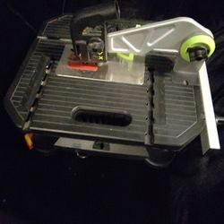 Jigsaw - Hardly Used