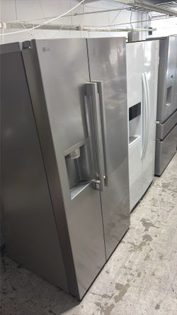 LG side by side refrigerator