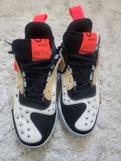 Youth Jordan Delta 2