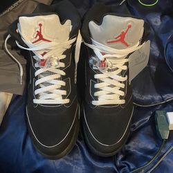 Jordan 5 Retro Metallics