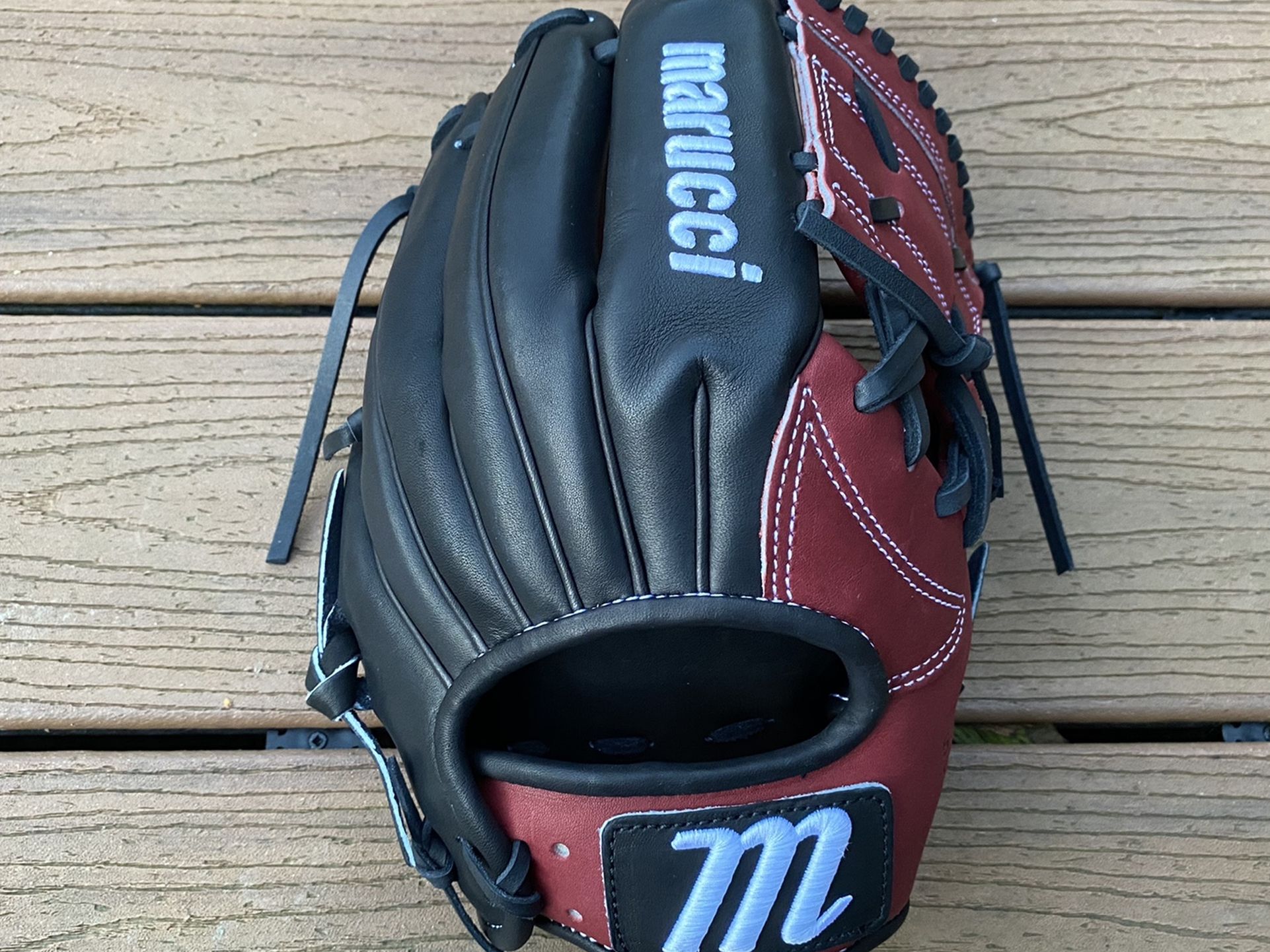 New Marucci Capitol Series Baseball Glove 11.25” Kip Leather NWT