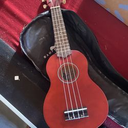 Everjoys Mahogany Soprano Ukulele Starter Kit  Like New!!