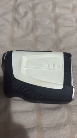 Bushnell tour v4 with magnetic strap