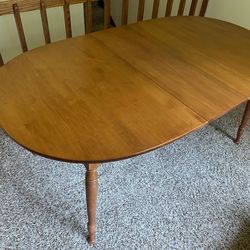 Vintage Maple Dining Table and Chairs