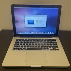 Apple MacBook Pro (13-inch, Mid 2012) MacBook Pro9.2 Intel i5 2.5GHz 4GB RAM 500GB HDD Silver, With charger, Great Condition 💻