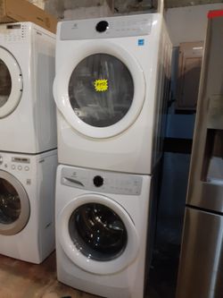 Electrolux front load washer and dryer set working perfectly with 4 months warranty
