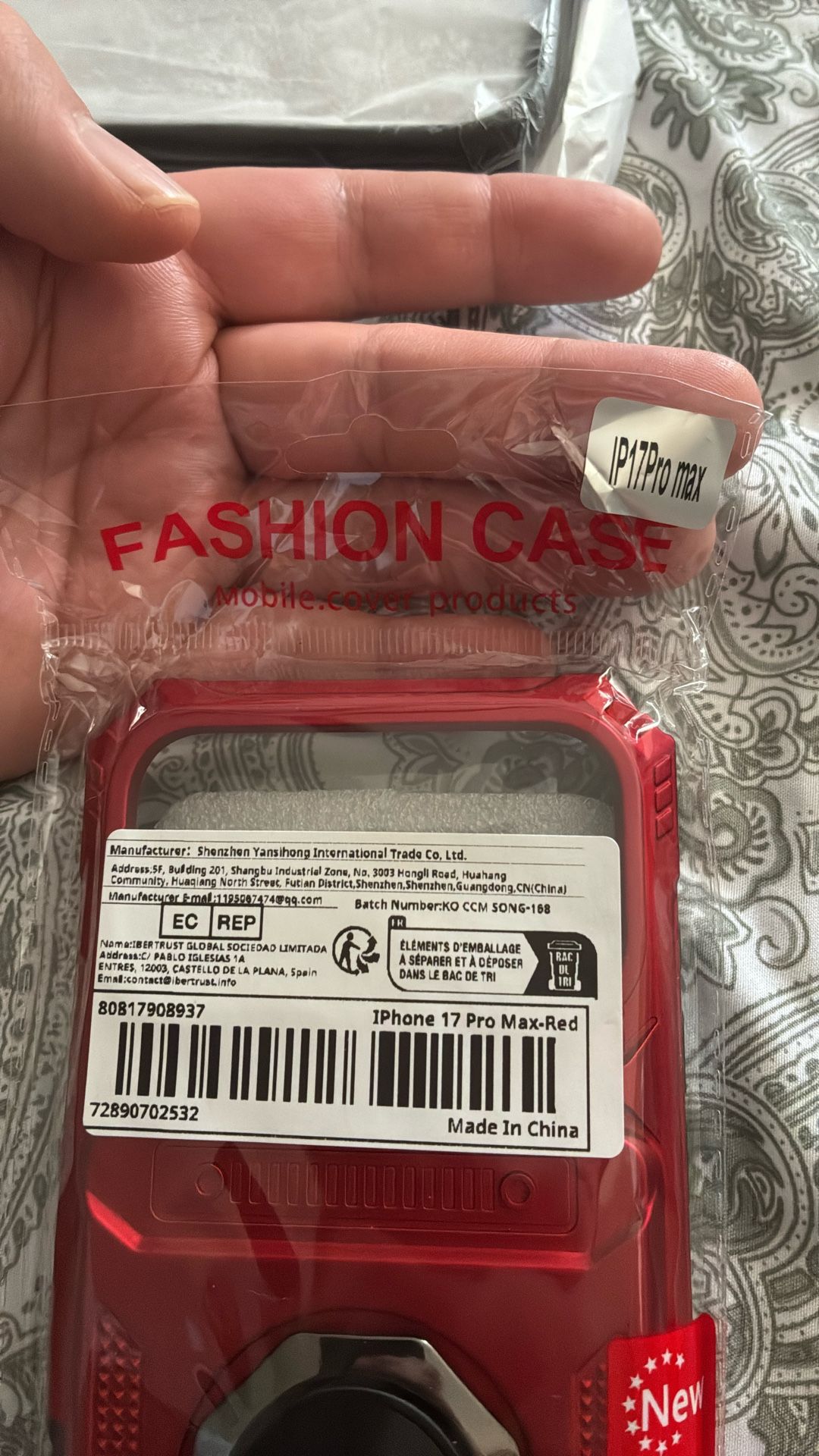 2 Brand New Unopened iPhone 17 Pro Max Phone Case