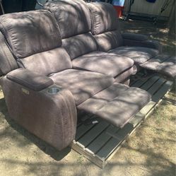 75$ Power Reclining 