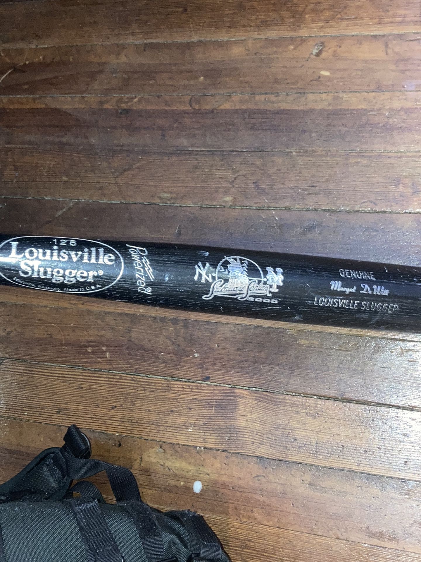 Louisville Slugger Yankees Mets Subway Series 2000