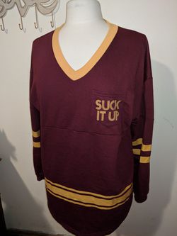 Rue 21 sweatshirt"suck it up" size L (c102)