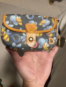 Rare vintage Dooney & Bourke wrist wallet