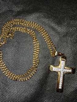 CROSS NECKLACE!