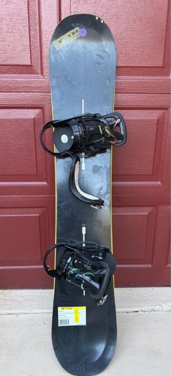 Burton FIX 55 MG 155cm Snowboard + Burton Bindings – All Mountain