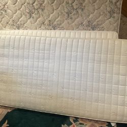2 Guest Room twin Mattresses- Like New- FREE With Pick Up