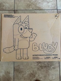 Bluey Ultimate Healer Playhouse and Toy Box