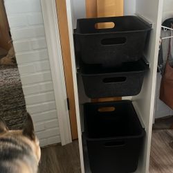 Storage unit 