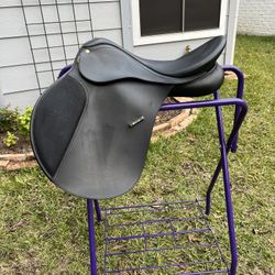 Wintec 250 All Purpose Saddle 18” Seat