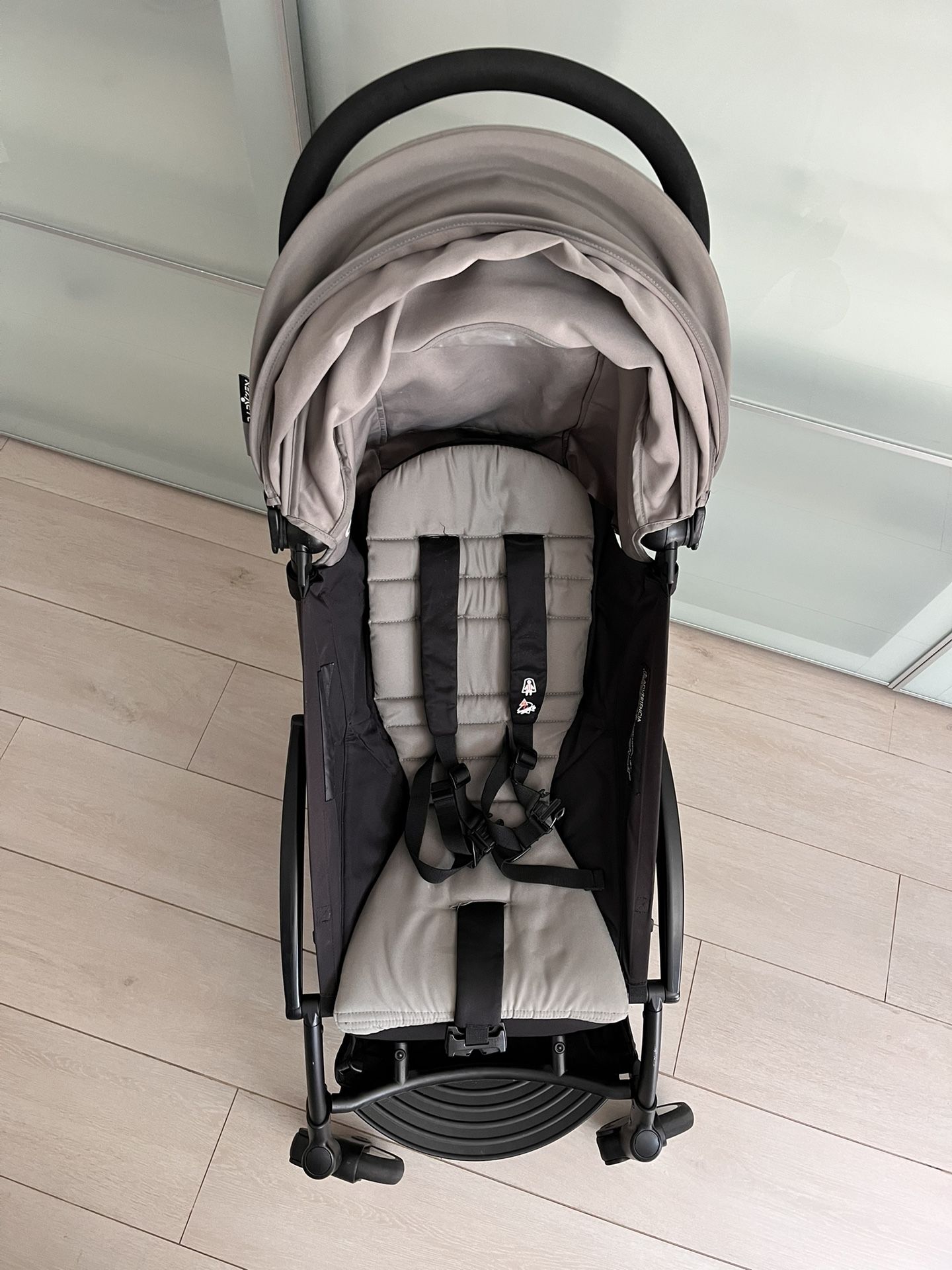 Baby Zen Yoyo Stroller + gray Color Pack Canopy And Cushion