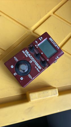 Zoom MS-60B pedal