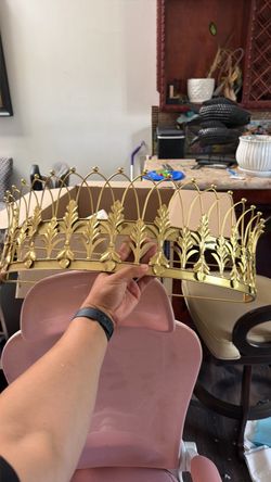 Princess wall mounted crown