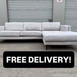 FREE DELIVERY || Living Spaces Sectional Couch