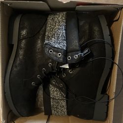 AZ Yates Boots 11M