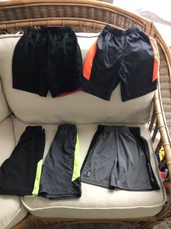 Boys Size 7 Assortment of Shorts Under Armour All for &10