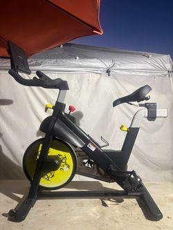 Exercise Bike sold on Amazon for $1156