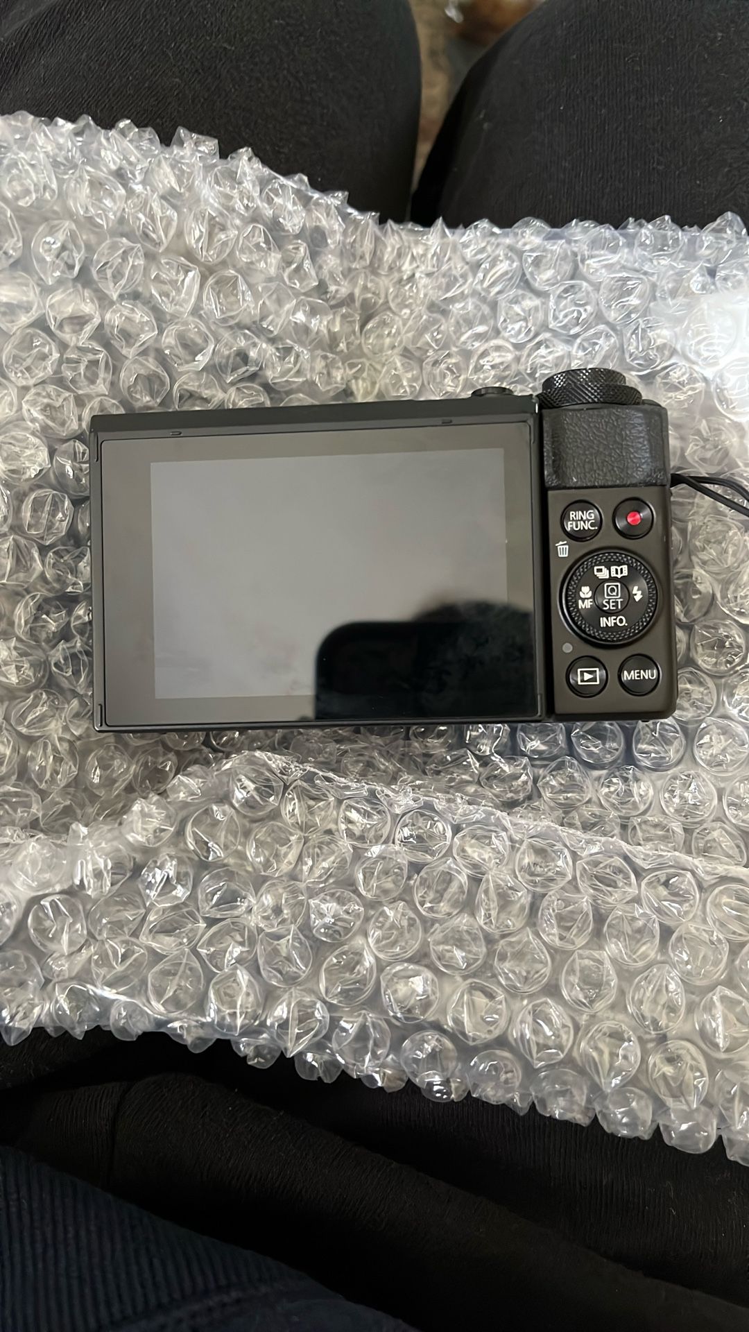 Canon G7X Mark II