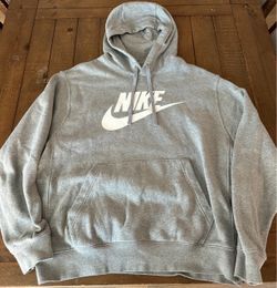 Nike Men's Club Fleece Standard-Fit Logo-Print  Gray Heather Hoodie Size Large