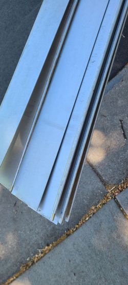 Galvanized  Edging and pins