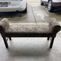 Small Bench Decoration 