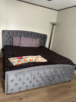 King frame and mattress