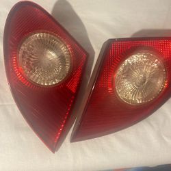 Toyota Corolla 2003-2008 Back Up Lights 