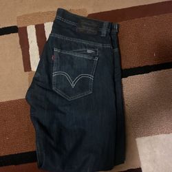 Levis Staus 514 (W34, L30)