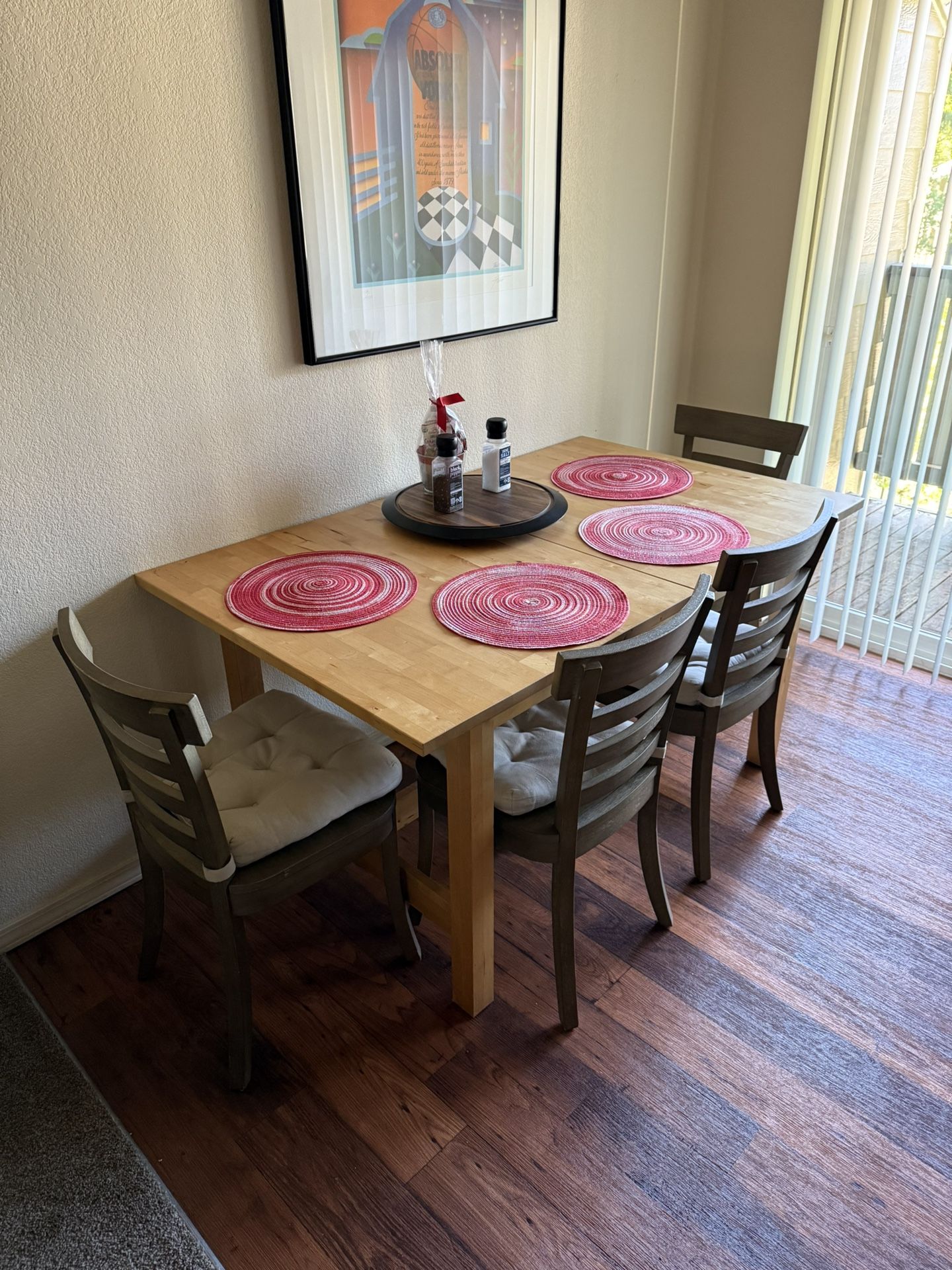IKEA Extending Leaf Dinning Room Table