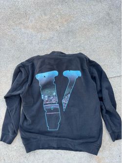 V Lone Men’s Hoodie