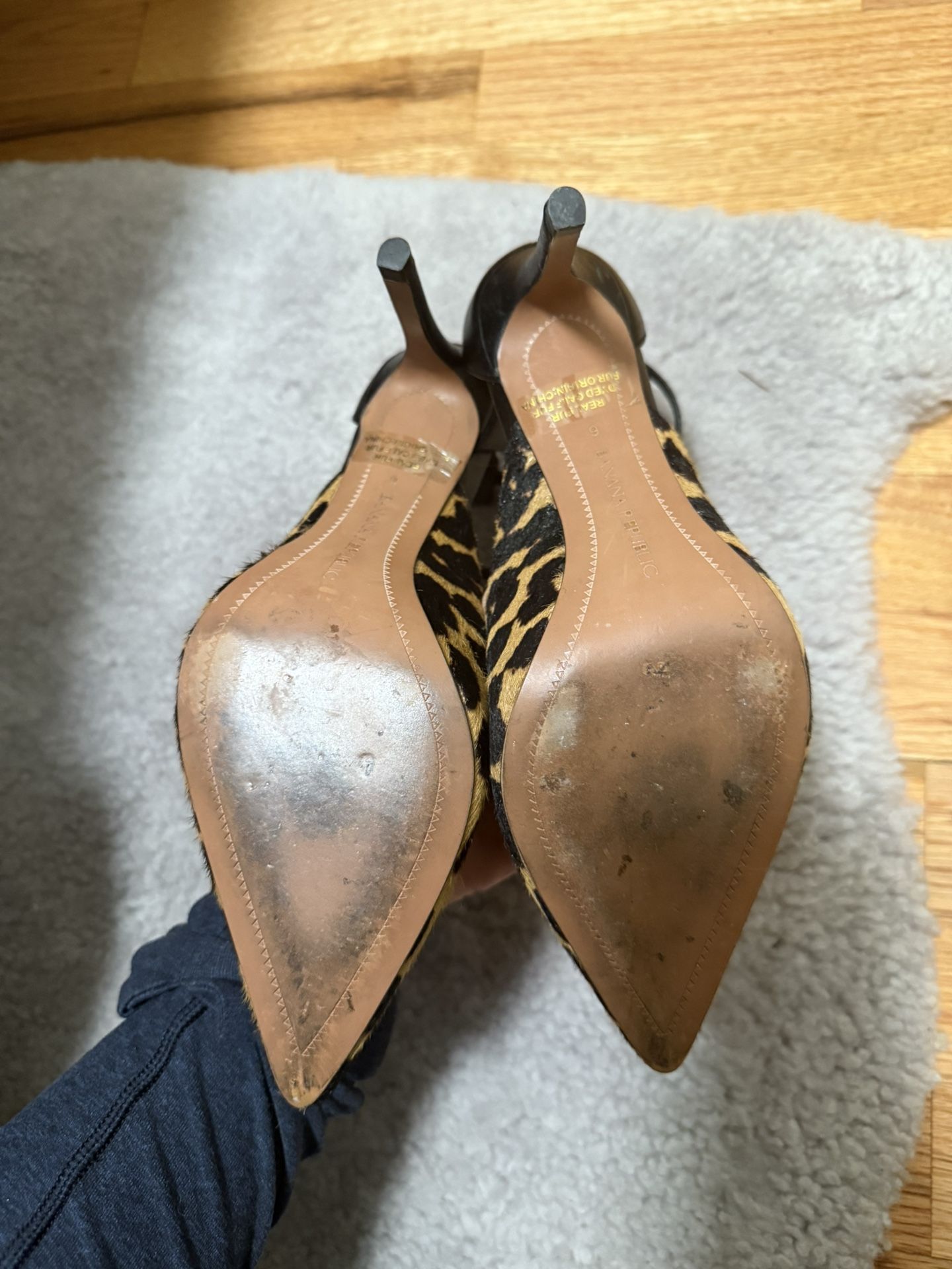 Banana Republic Size 6 Women’s Heels