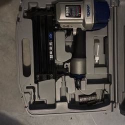 T-nailer  Like new